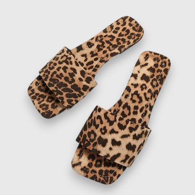 Viki –Leo sandals