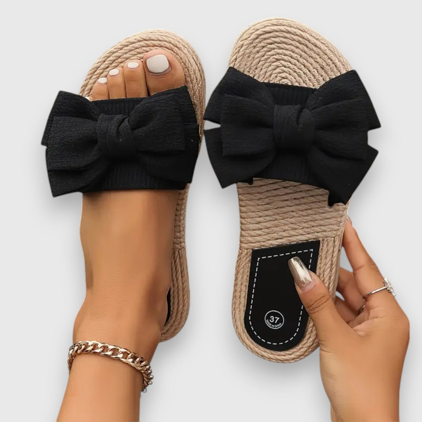 Viki – Flat Sandals