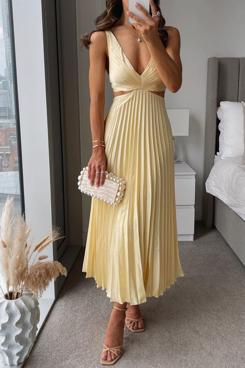 Elsa | Pleated Maxi Dress
