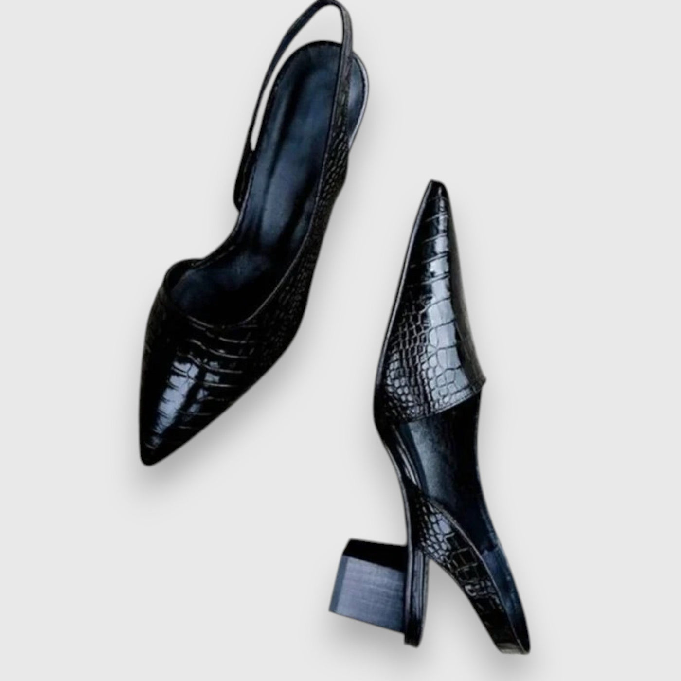 Viki– Vintage slingback pumps