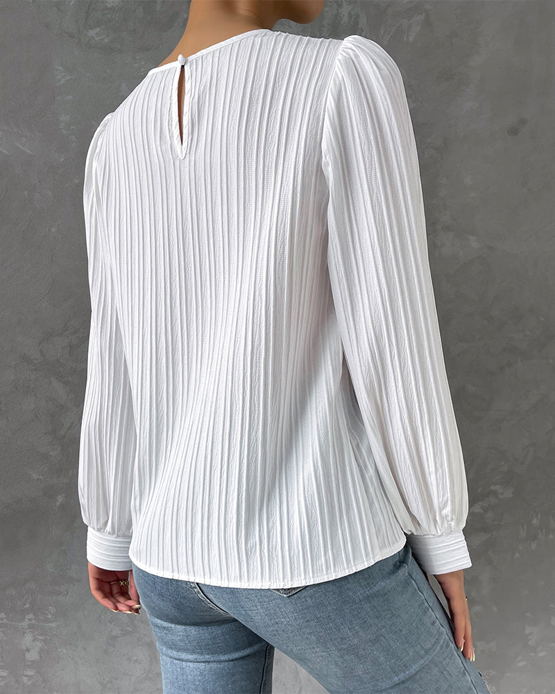 Viki – Textured Long Sleeve Blouse