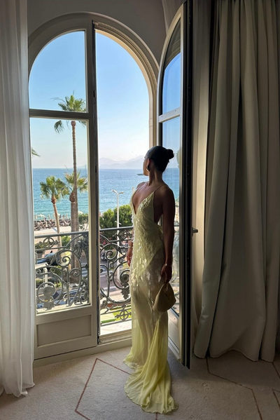 Aaliyah | Sleeveless V-Neck Maxi Dress