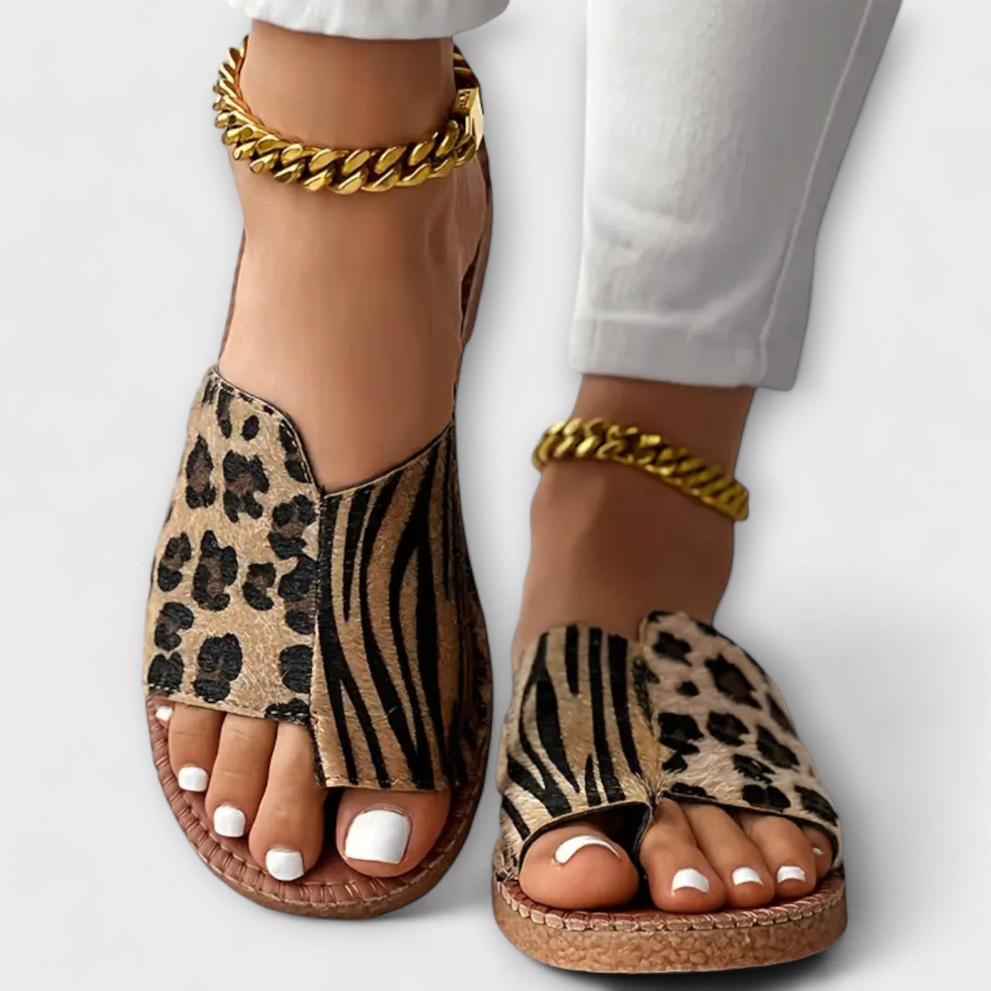 Chic two-tone mules with leopard print