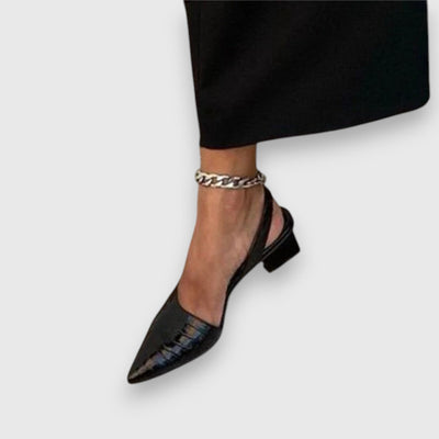 Viki– Vintage slingback pumps