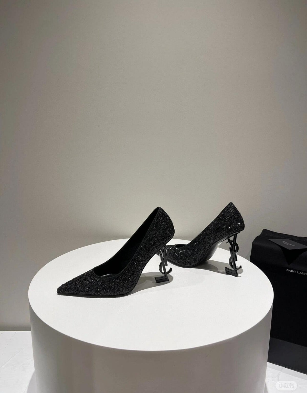 GLAM SISY | HIGH HEELS