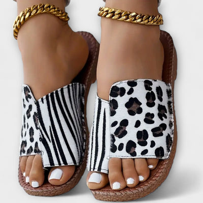 Chic two-tone mules with leopard print