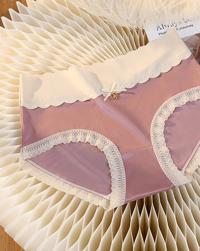 Sexy naadloze satijnen slip met middelhoge taille 