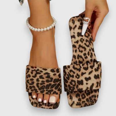 Viki –Leo sandals