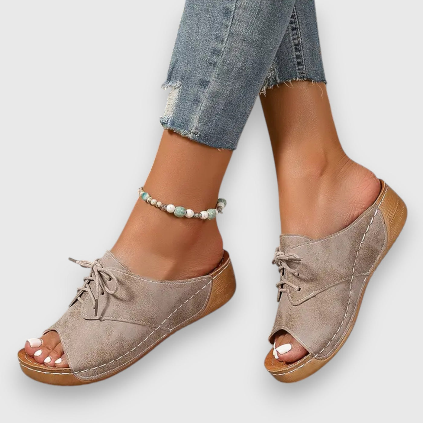 Viki – Vintage style sandals
