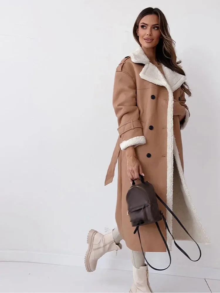 ELENA | TAILORED COAT FOR WINTER REFINEMENT
