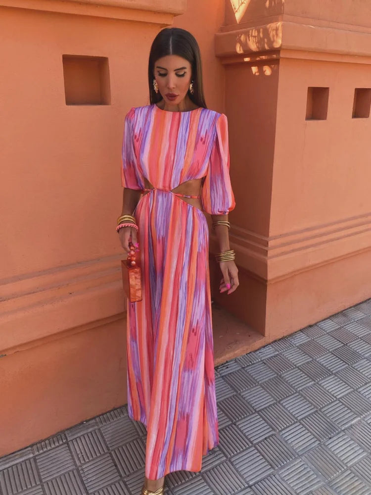 Viki |Elegant Dress with Cut-Out