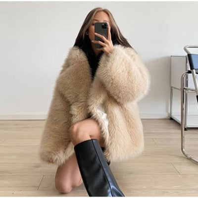 FLUFFY OVERSIZE FAUX FUR COAT