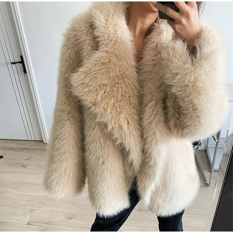 FLUFFY OVERSIZE FAUX FUR COAT