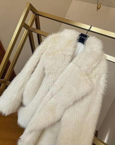 FLUFFY OVERSIZE FAUX FUR COAT