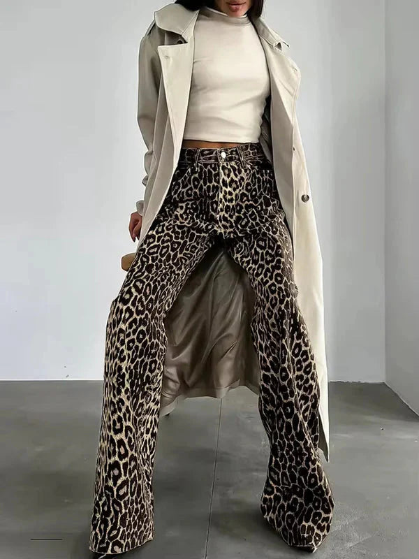 Brit & Boho™ I Leopard Denim Straight Jeans