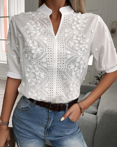 Viki– Embroidered Button-Front Blouse