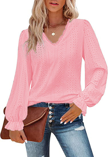 Viki – Scalloped Eyelet Blouse