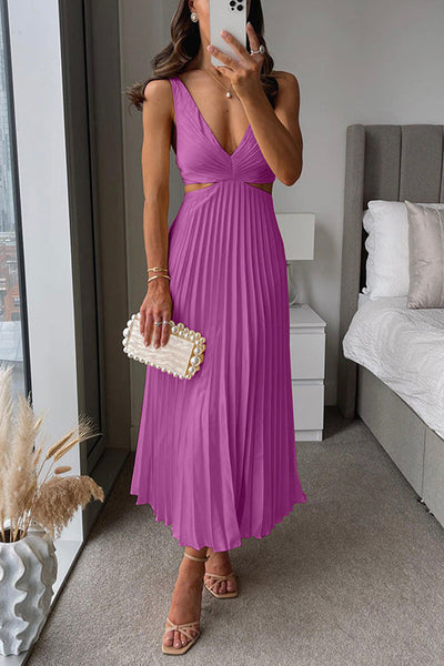 Elsa | Pleated Maxi Dress