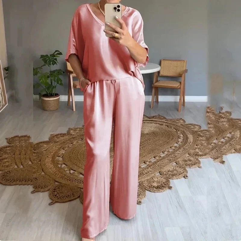 ALYSSA | Elegant and Comfortable 2-Piece Satin Suit