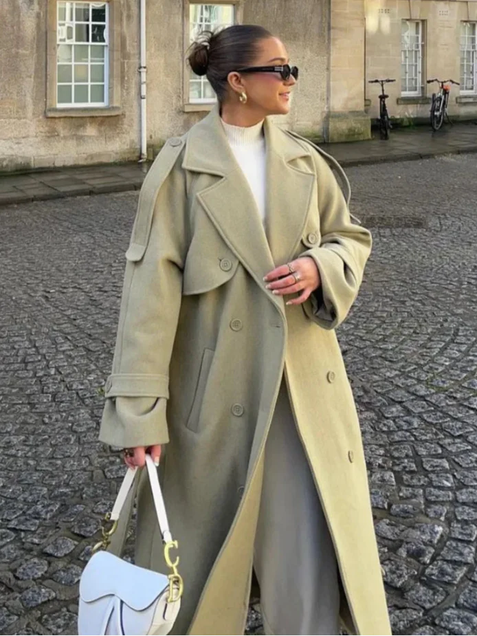 MODERN WOOL COAT
