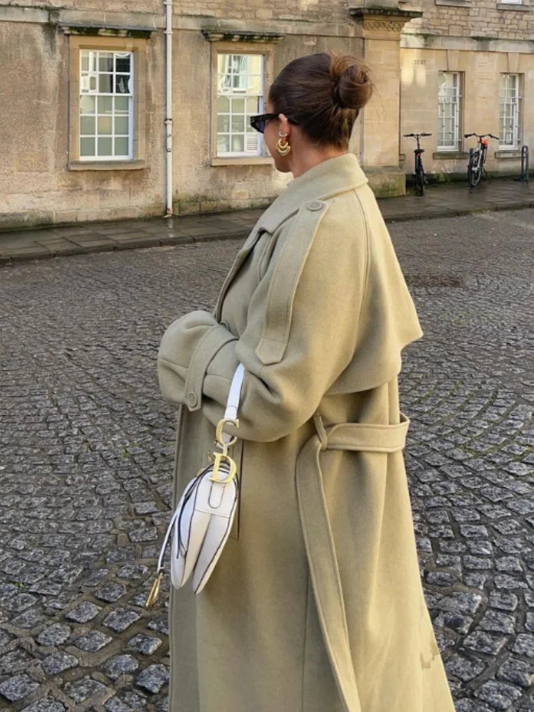 MODERN WOOL COAT