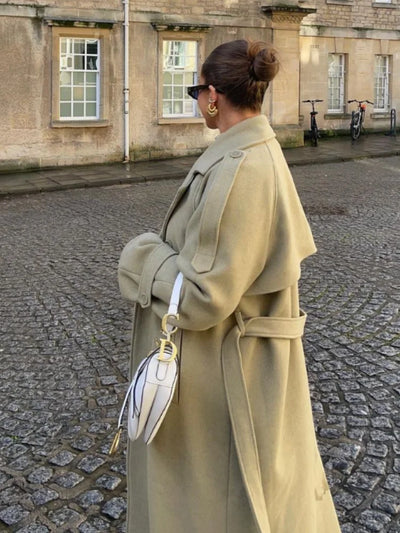 MODERN WOOL COAT