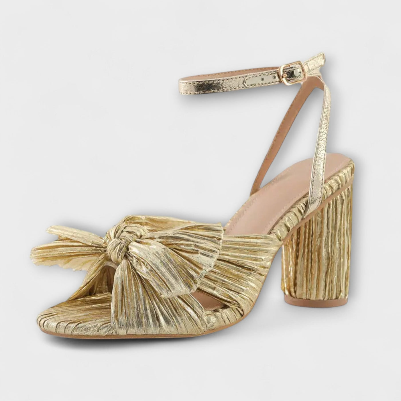 Viki - Sandals with a thick bow