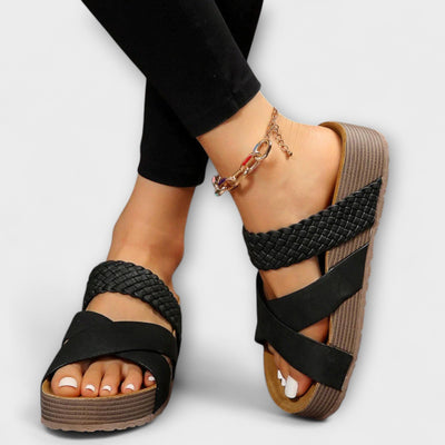Viki - Orthopedic fashion sandals
