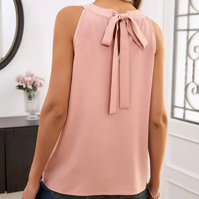 Viki – Relaxed Fit V-Neck Blouse