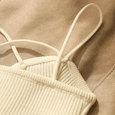 Viki™ KNIT CROP TOP