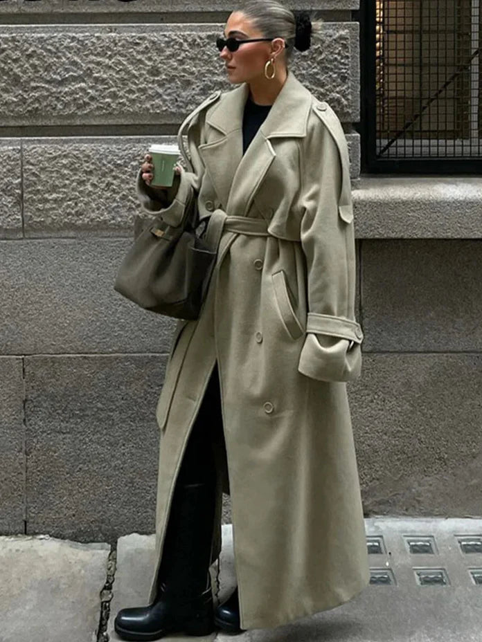 MODERN WOOL COAT