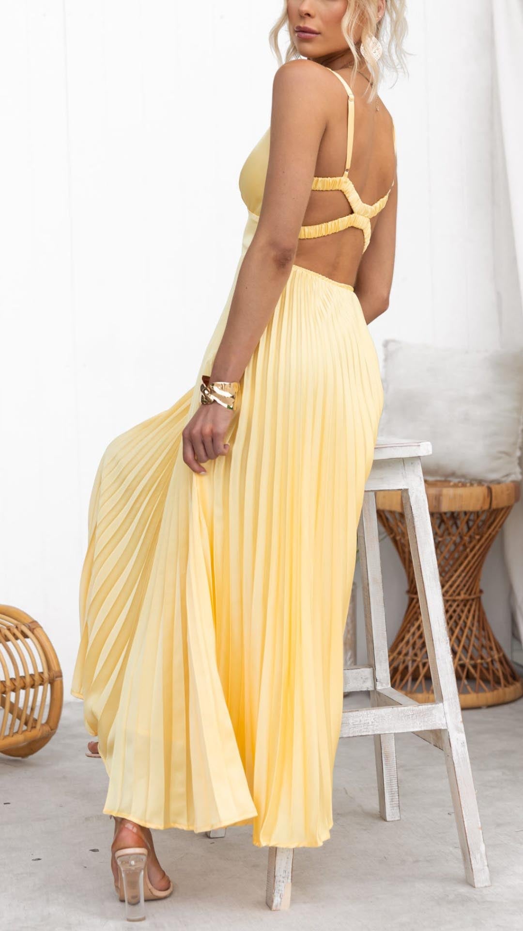 Lucy | Pleated Maxi Dress with V-Neckline