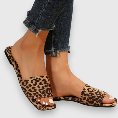 Viki –Leo sandals