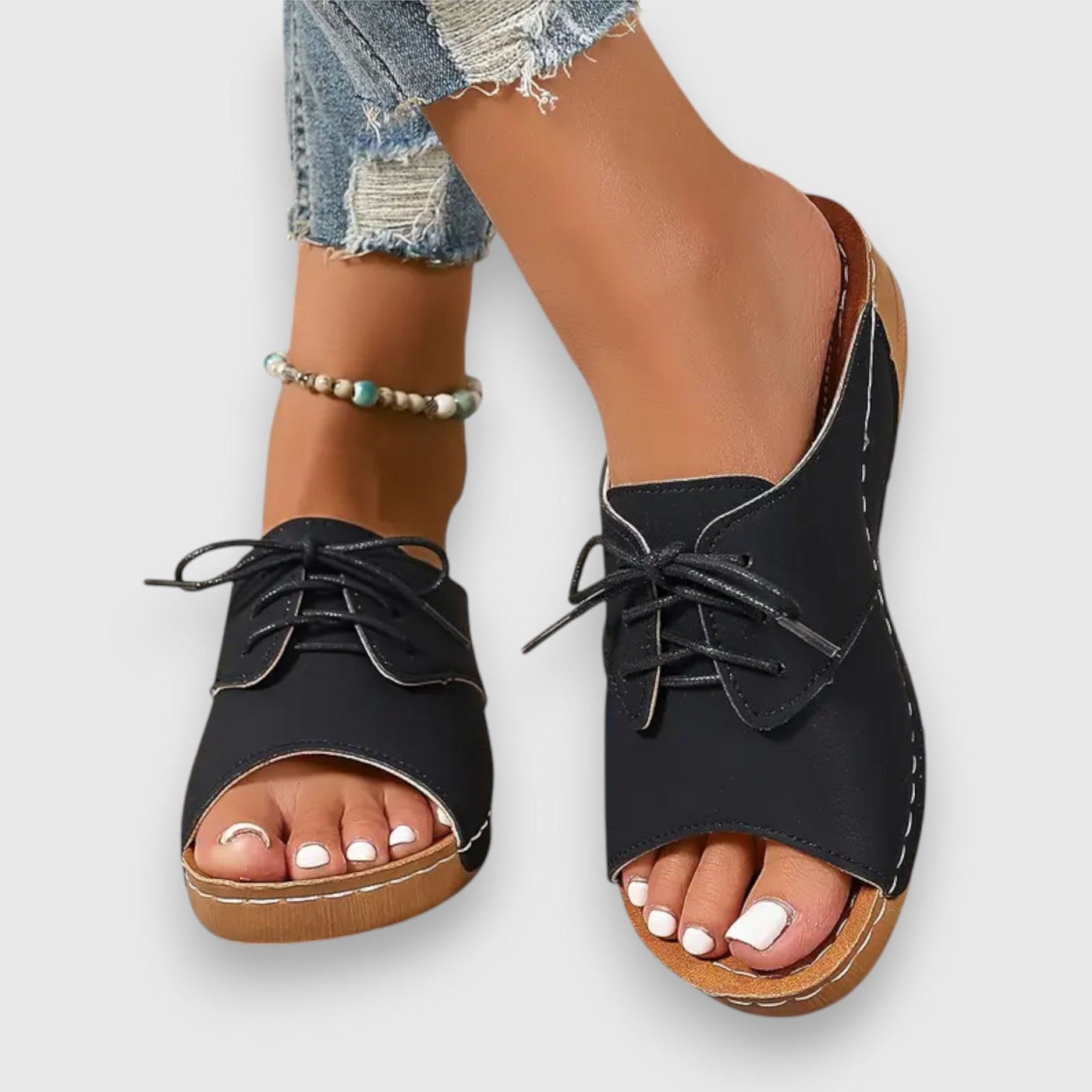 Viki – Vintage style sandals