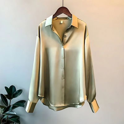 Viki – Classic Button-Up Blouse