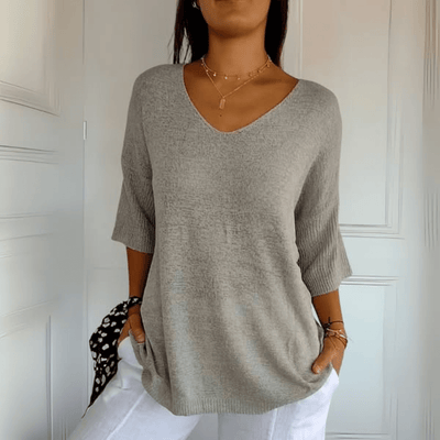 ANNA | KNITTED V-NECK TOP