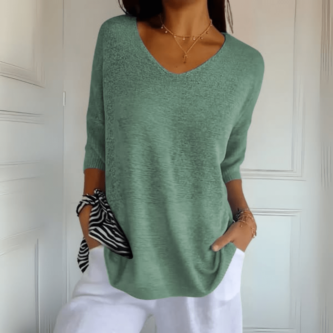 ANNA | KNITTED V-NECK TOP