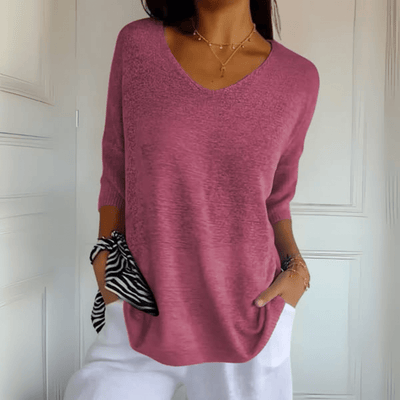 ANNA | KNITTED V-NECK TOP