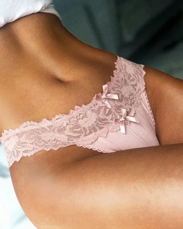 Female Mesh Solid Color Lace Underwear
