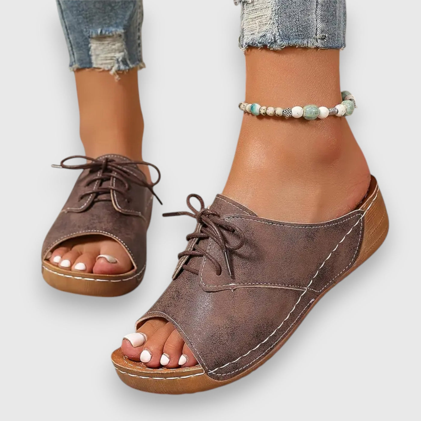 Viki – Vintage style sandals