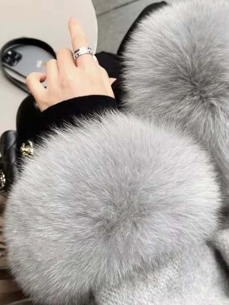 ELEGANT LACE-UP COAT