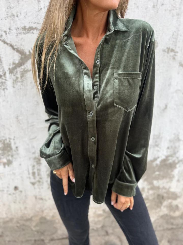 Viki - Elegant Velvet Blouse