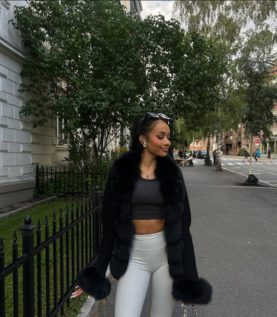 ʟᴜxᴜʀʏ ꜰᴜʀ ᴄᴀʀᴅɪɢᴀɴ - ʙʟᴀᴄᴋ