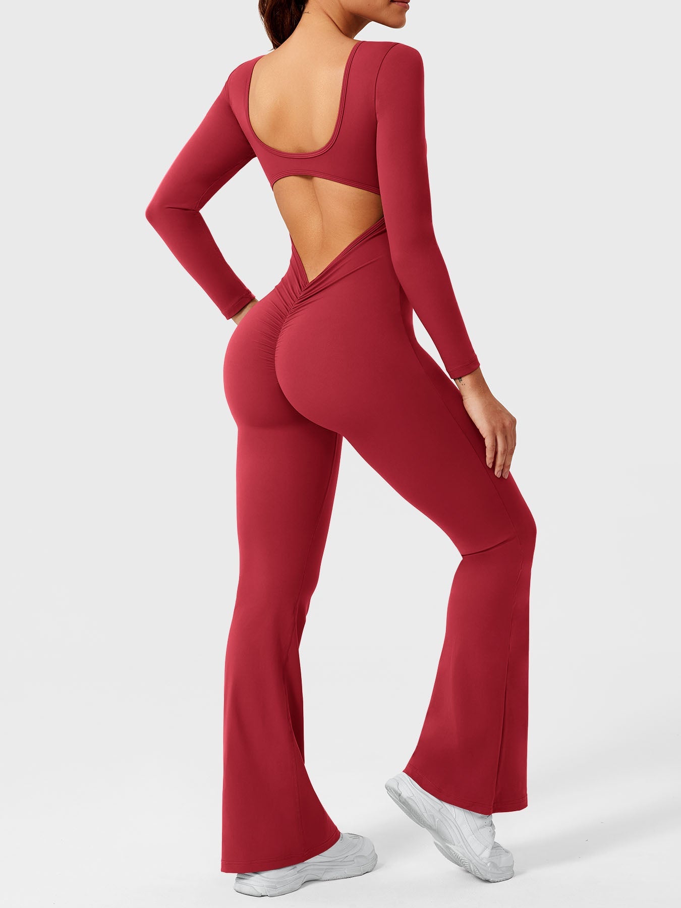 Yeoreo Lizvette Long Sleeves Flared Jumpsuit