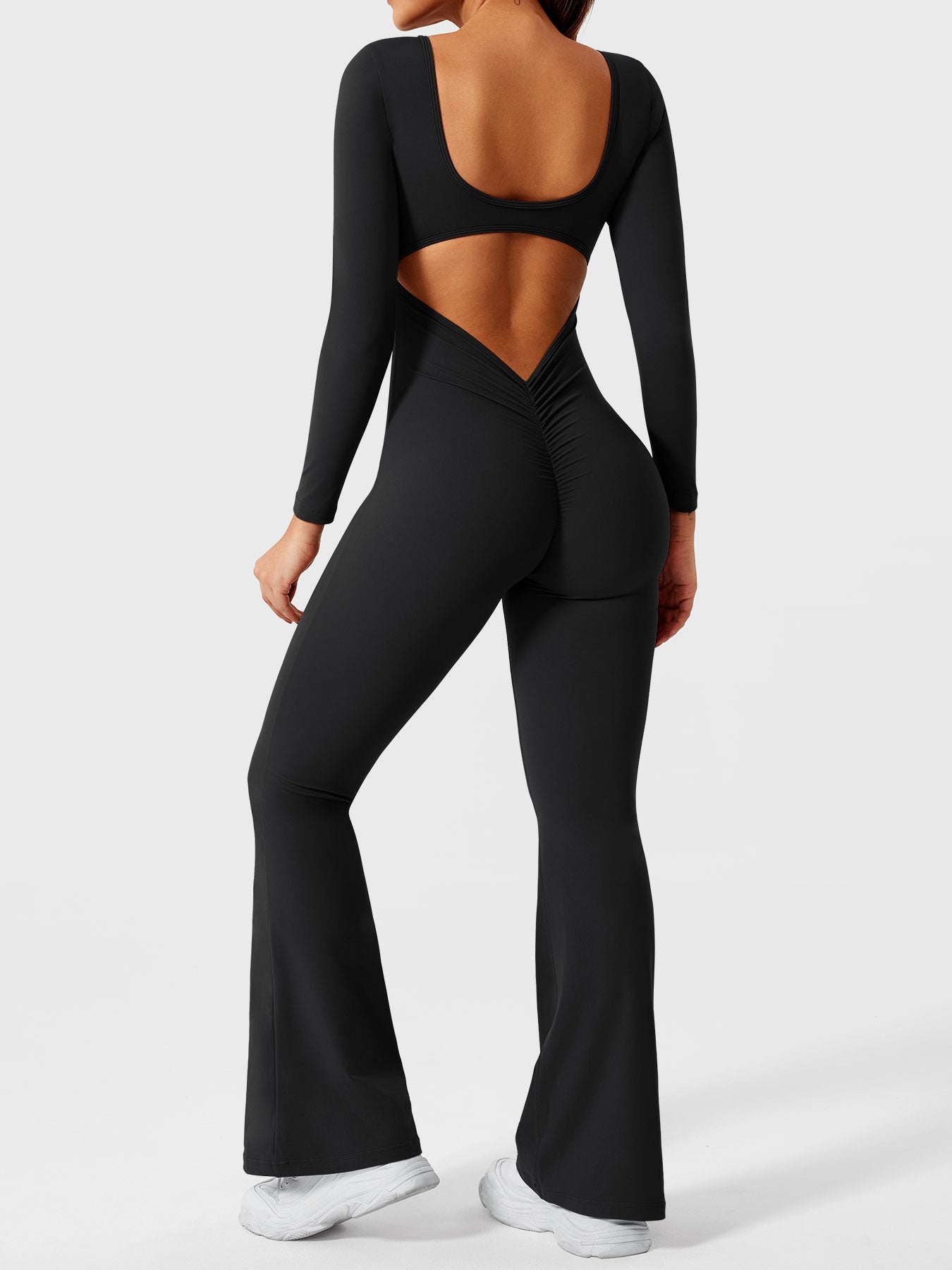 Yeoreo Lizvette Long Sleeves Flared Jumpsuit