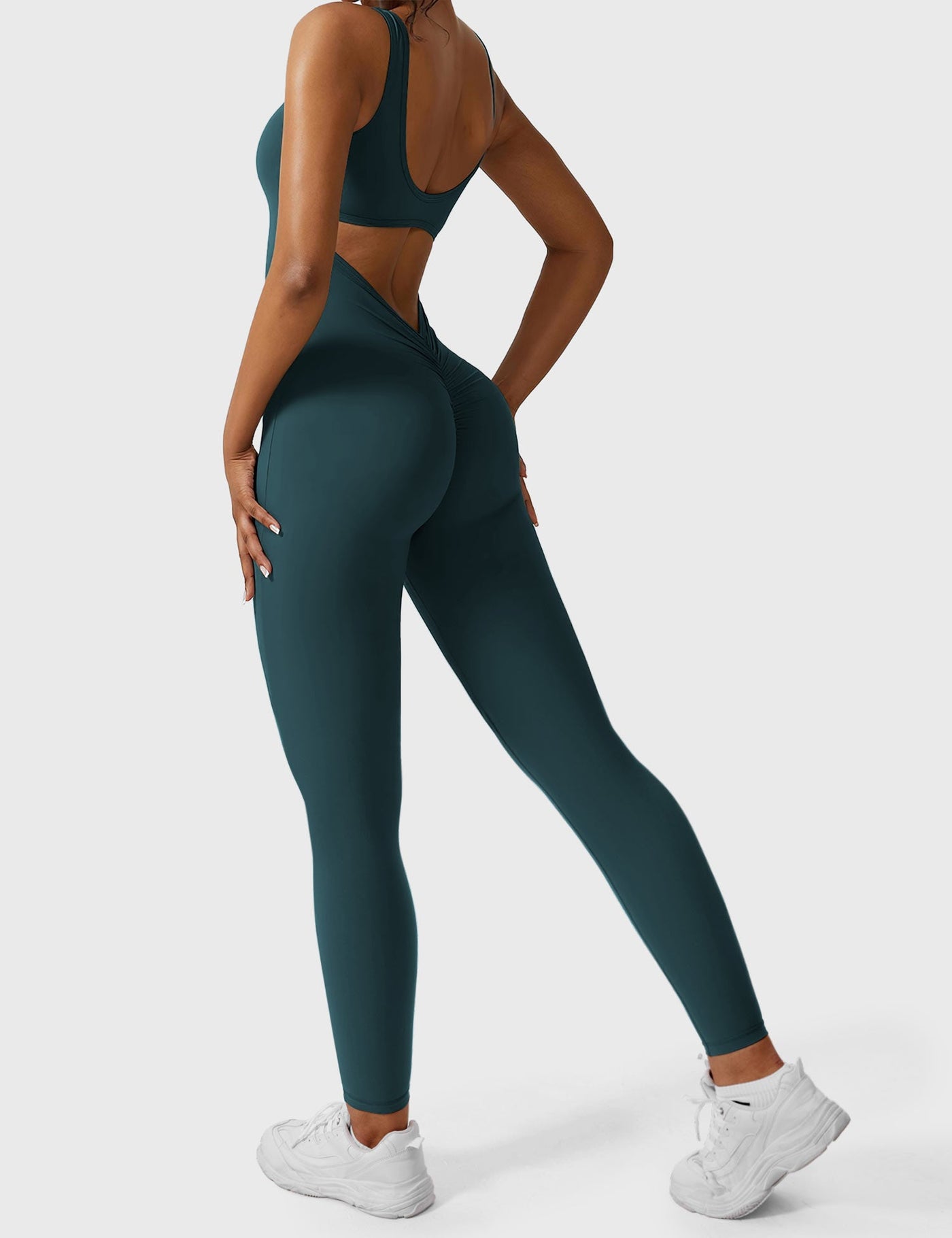 Yeoreo Lizvette V-Back Jumpsuit