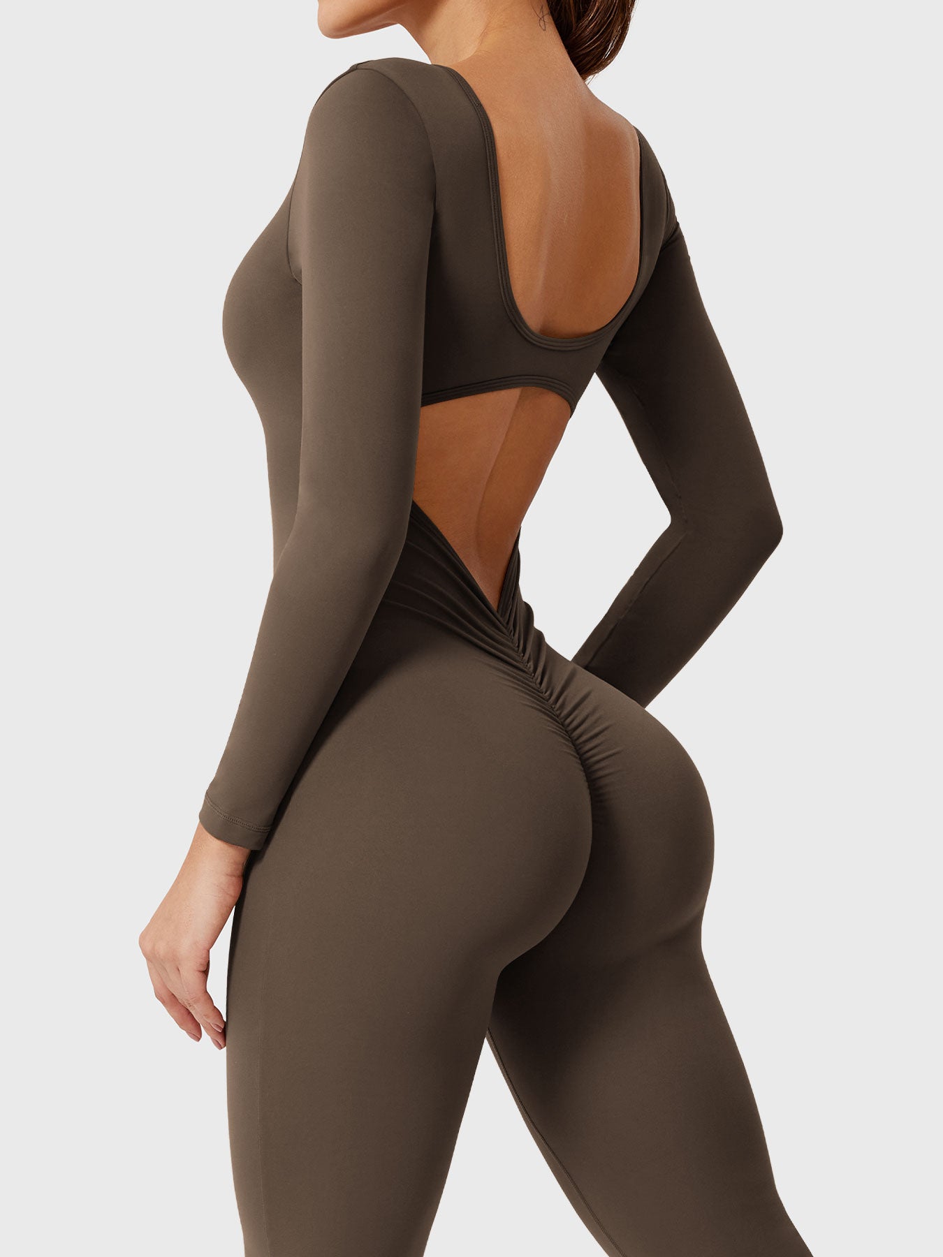 Yeoreo Lizvette Long Sleeves Flared Jumpsuit