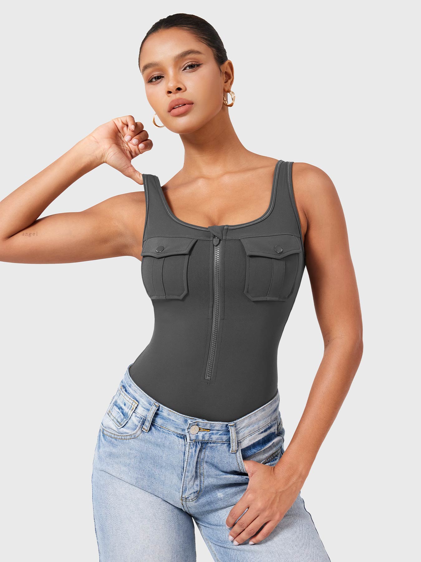 Yeoreo Yvonny CoreFlex Cargo Bodysuit