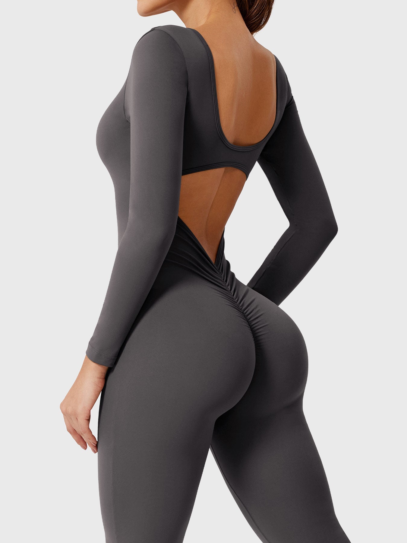 Yeoreo Lizvette Long Sleeves Flared Jumpsuit
