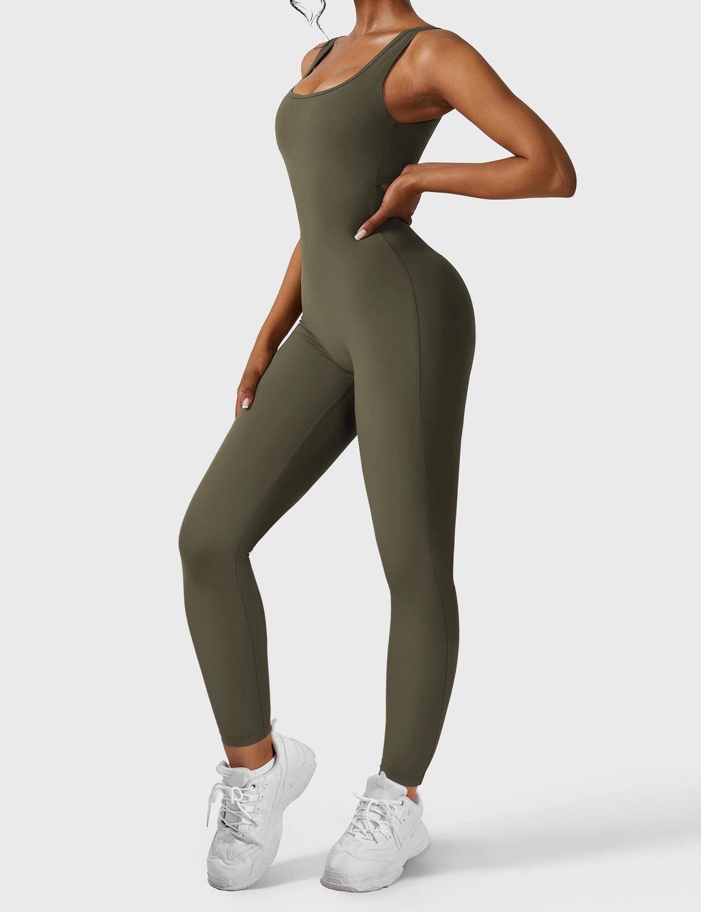 Yeoreo Lizvette V-Back Jumpsuit